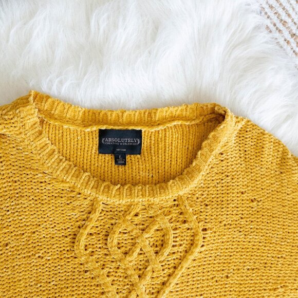 ABSOLUTELY SWEATER SZ L YELLOW OPEN KNIT HOLEY SCALLOPED OVERSIZED - Picture 3 of 6